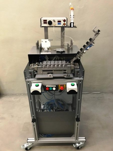 maquina montar botões